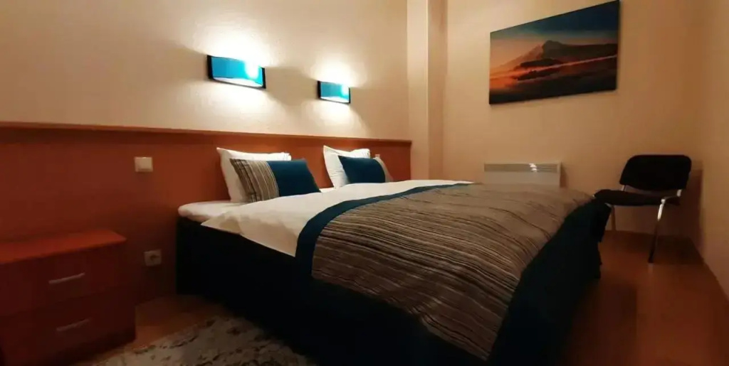 Sky High Hotel - Chambres