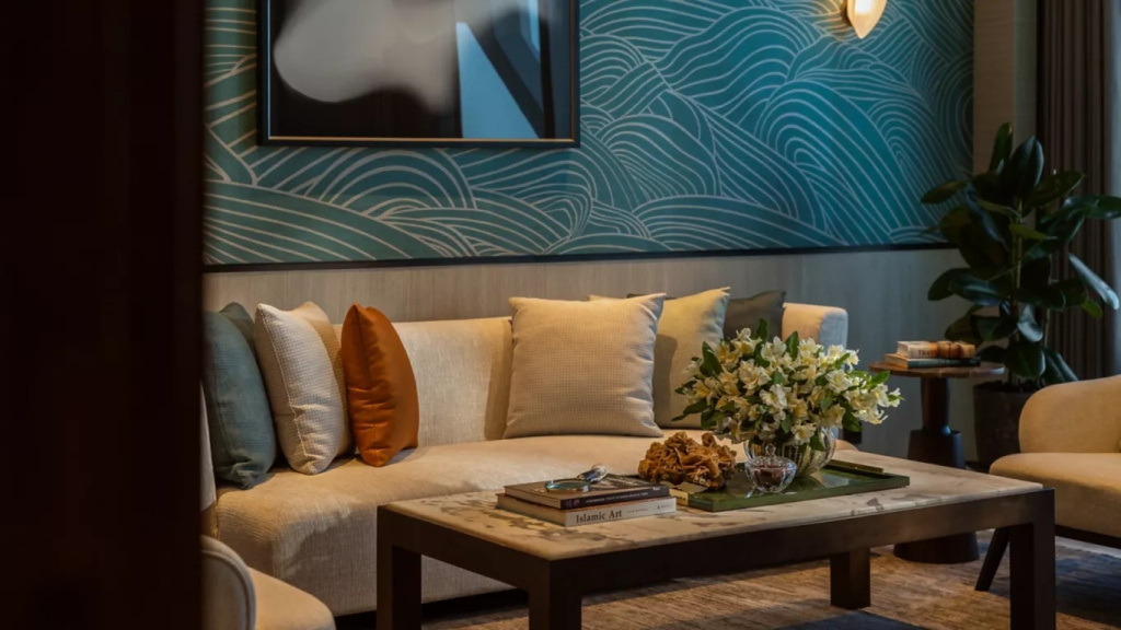 3 Bedrooms Apartment