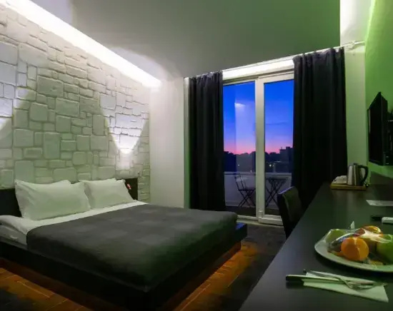 Roof Double room (full double bed)