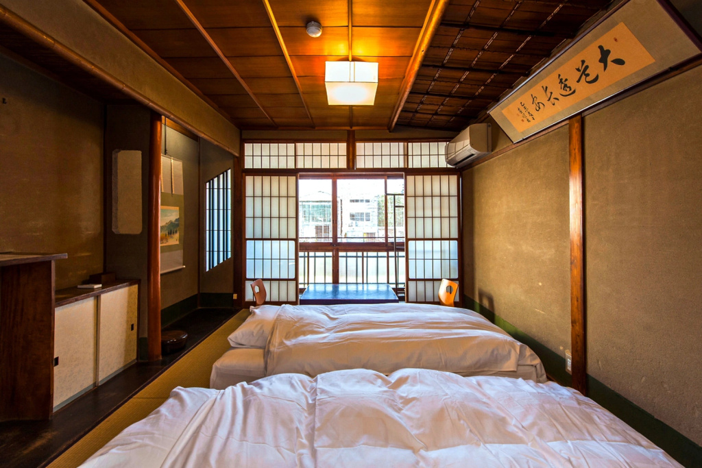 Traditional Kyoto Inn serving Kyoto cuisine IZUYASU 사진 3