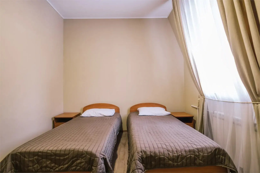 Double room (twin beds)