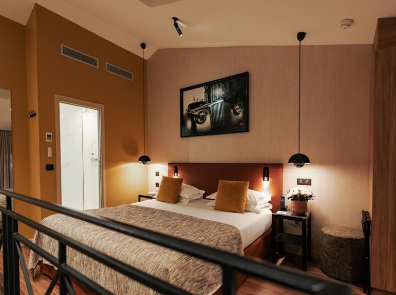 Superior Double room (full double bed)
