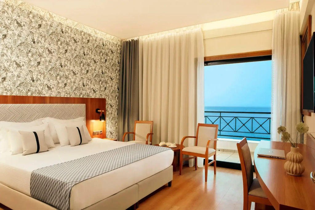 Zeus Essence Ramada by Wyndham Athens Hotel - Chambres