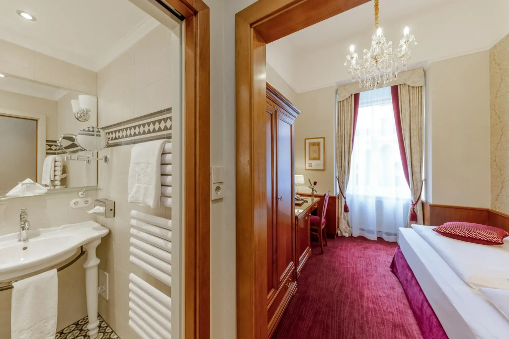 Hotel Stefanie - Chambres