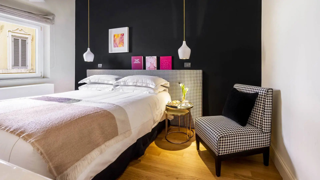 Master Double Suite (full double bed)