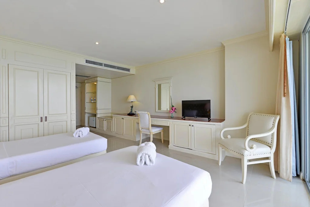 Superior Double room (full double bed)