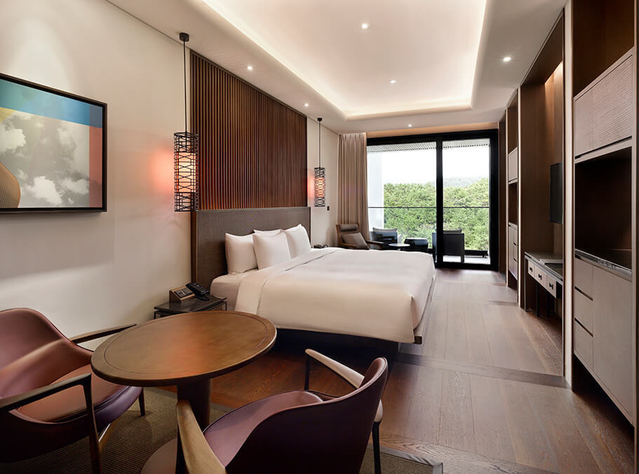 Cabin B Double room (full double bed)