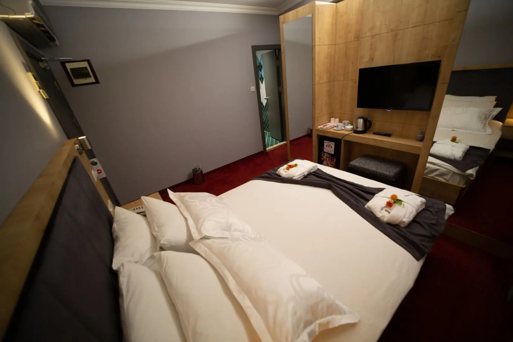 Economy Double room (full double bed)