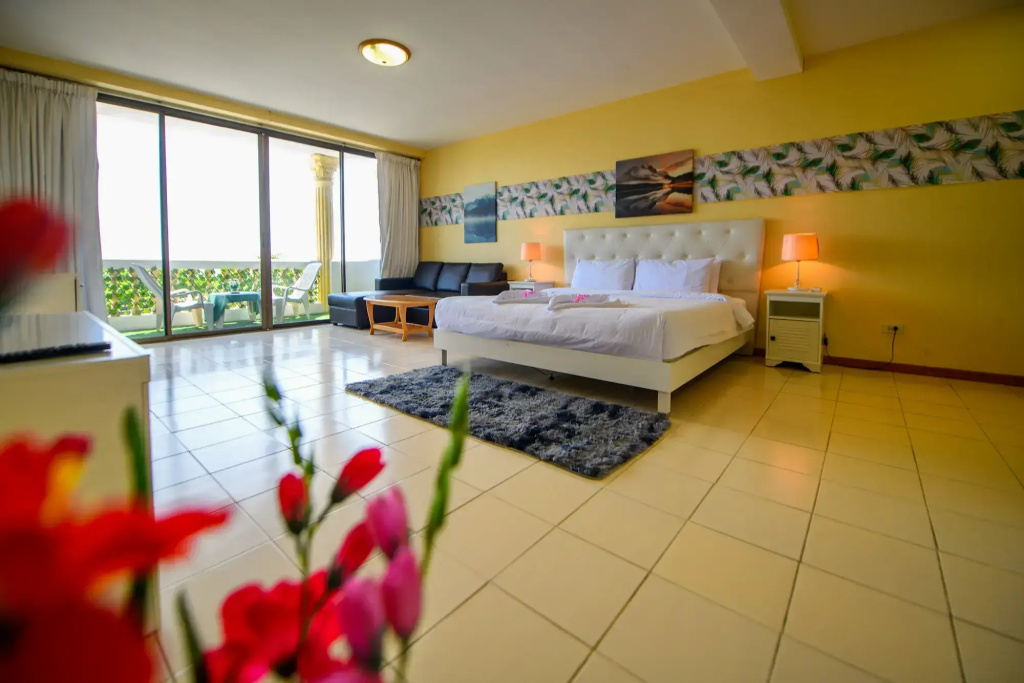 Deluxe Double room with sea view (full double bed)