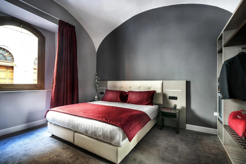 Отель Varese Roma — фото