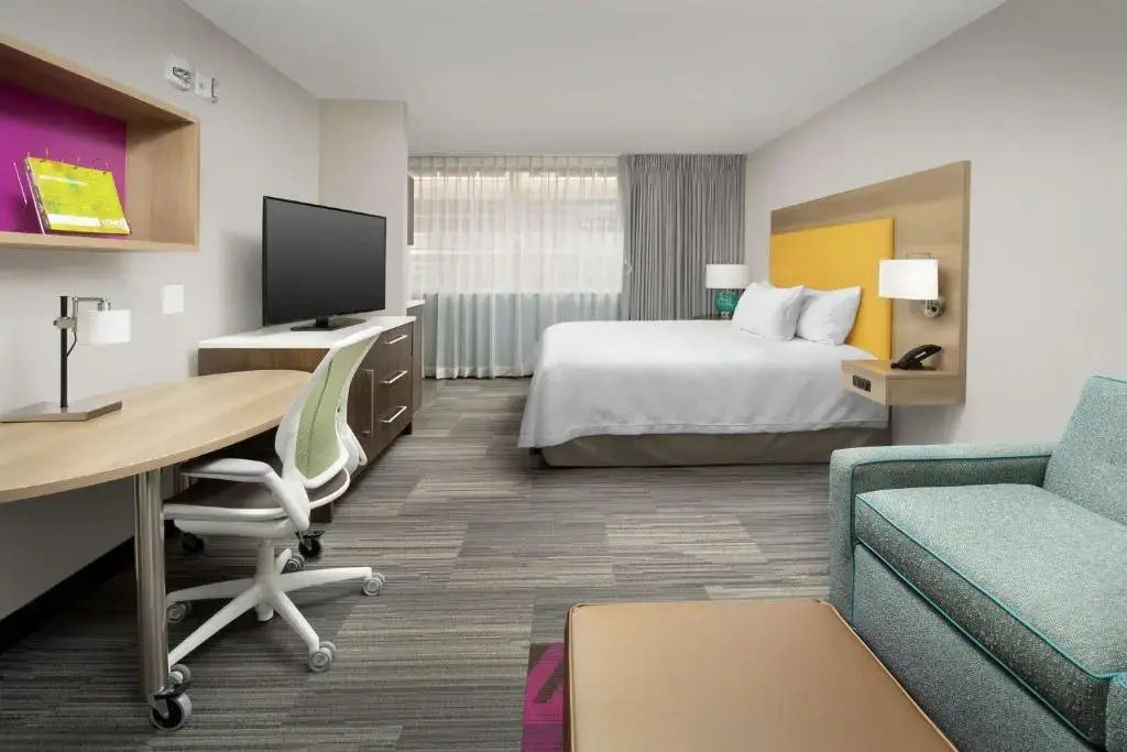 Double Studio Suite (full double bed)