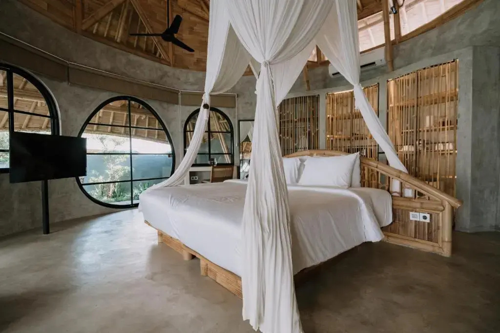 Private Pool Bamboo Double Villa (full double bed)