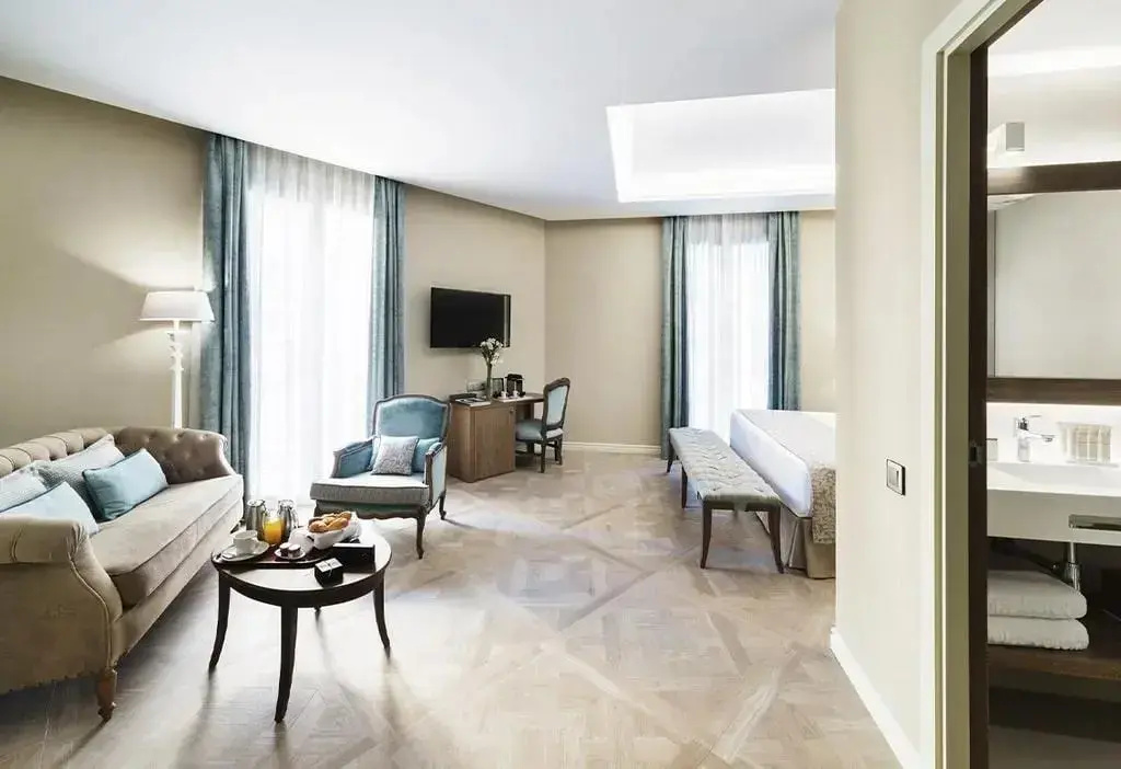 Executive Double room (twin beds)