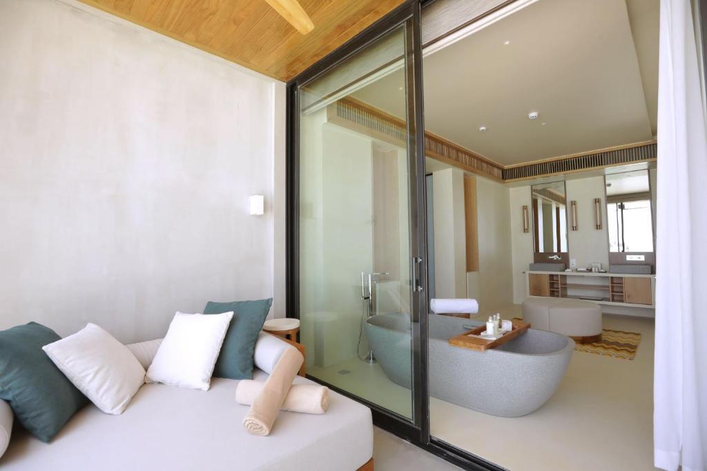 Kuda Villingili Resort Maldives