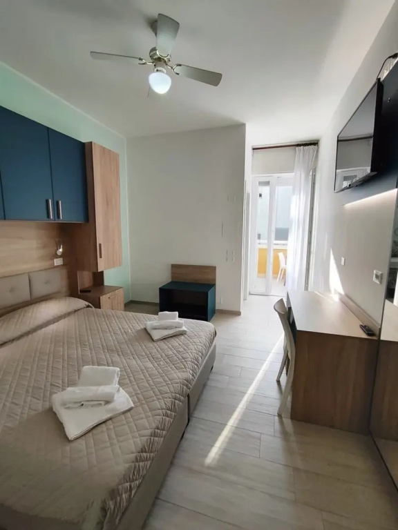 Comfort Double room (full double bed)