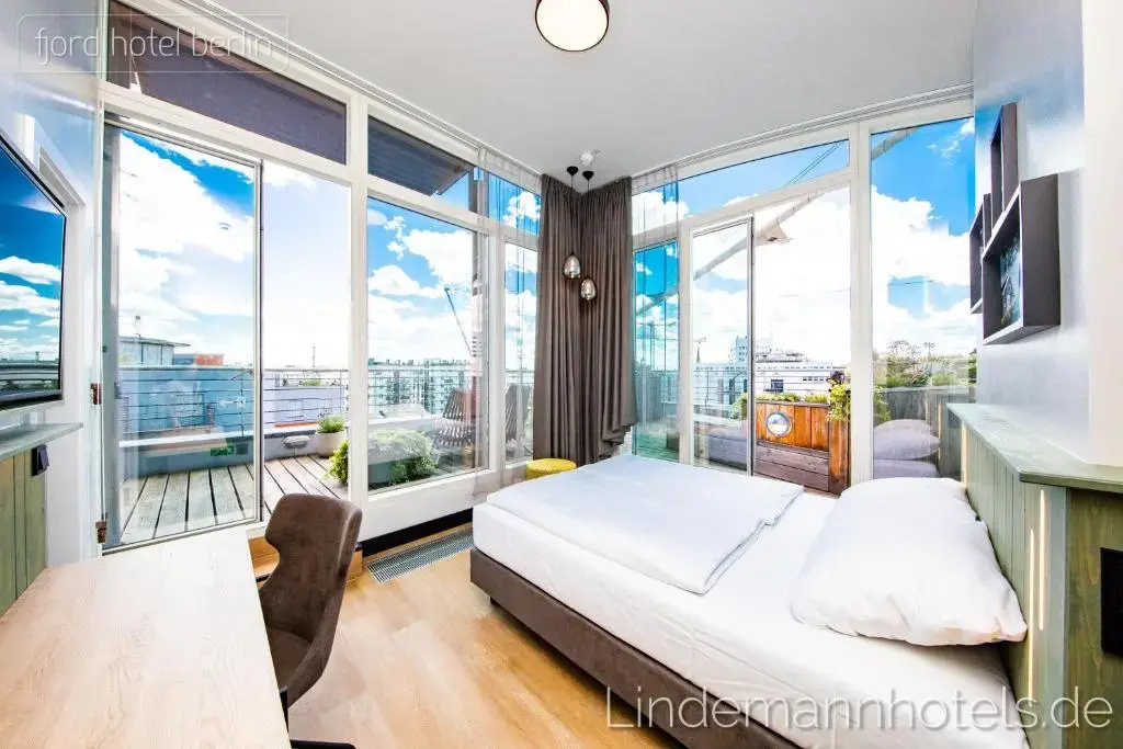 Lovly View Double room (full double bed)