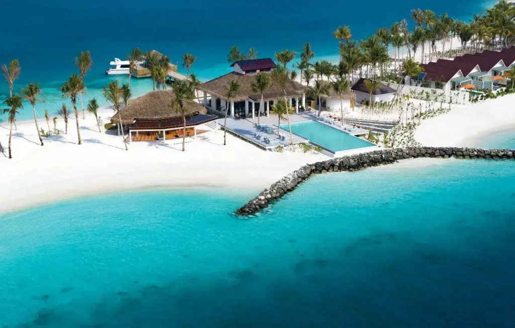 OBLU SELECT Lobigili  with Free Transfers — фото
