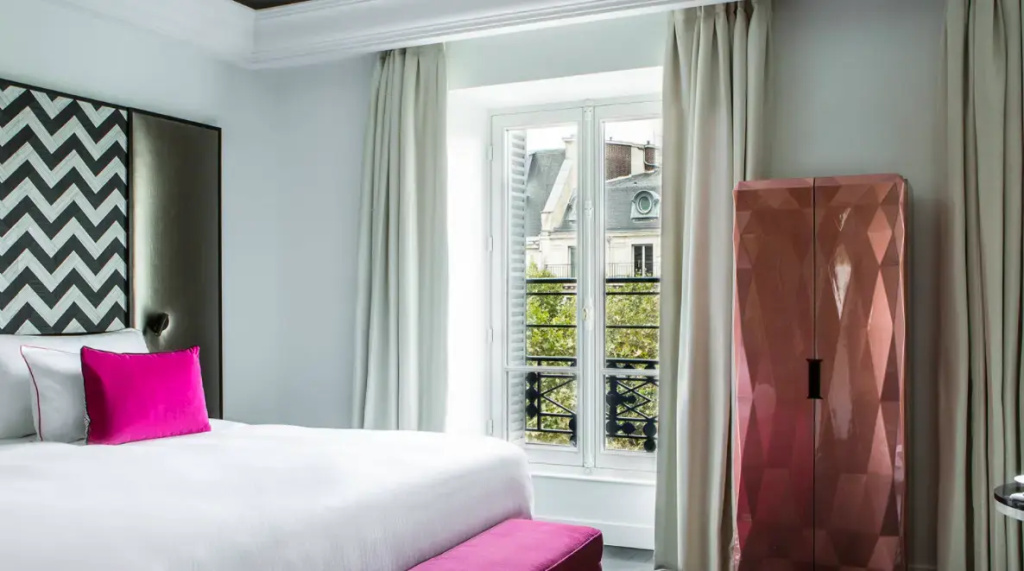 Deluxe Double room (twin beds)