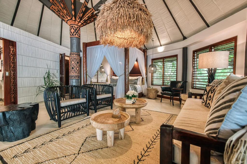 Double Bure beachfront full double bed