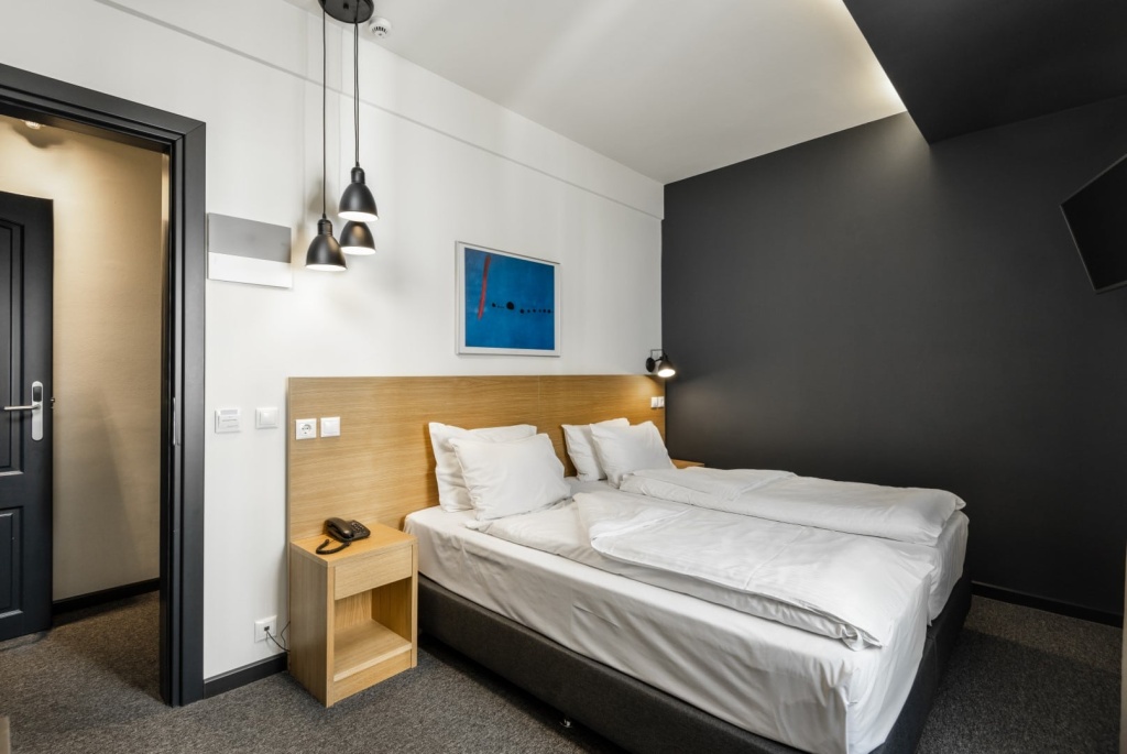 Superior Double room with courtyard view (full double bed) (bed type is subject to availability)