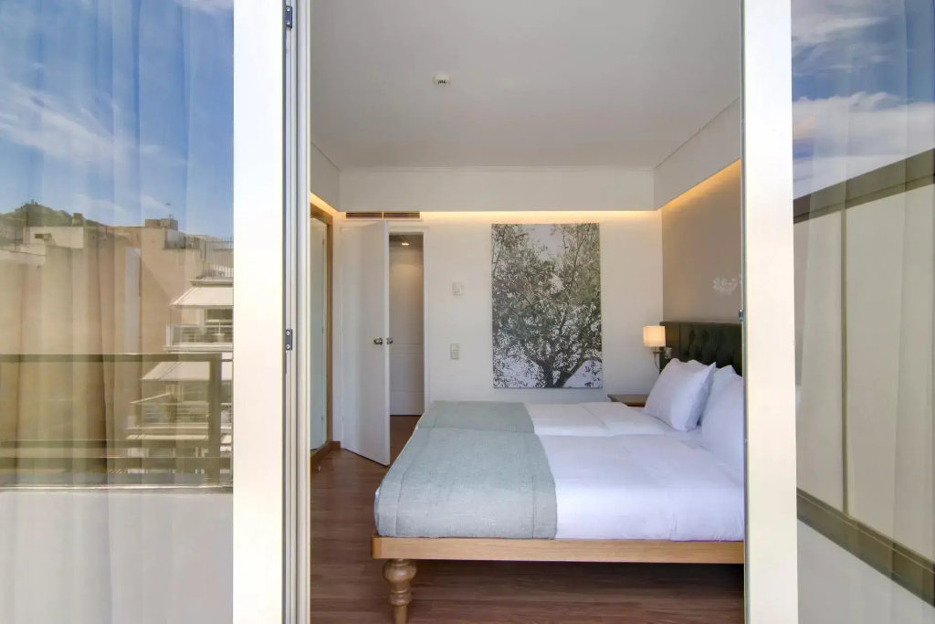 Executive with Acropolis view Double room with balcony (full double bed)