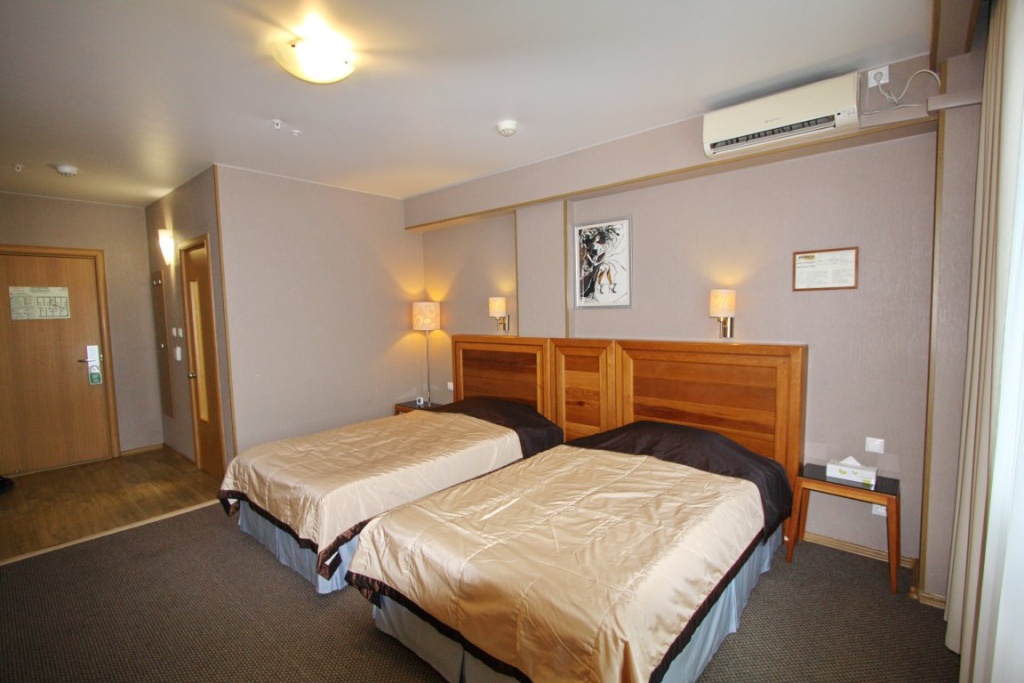 Avanta Hotel Room Type - Standard Double room twin beds