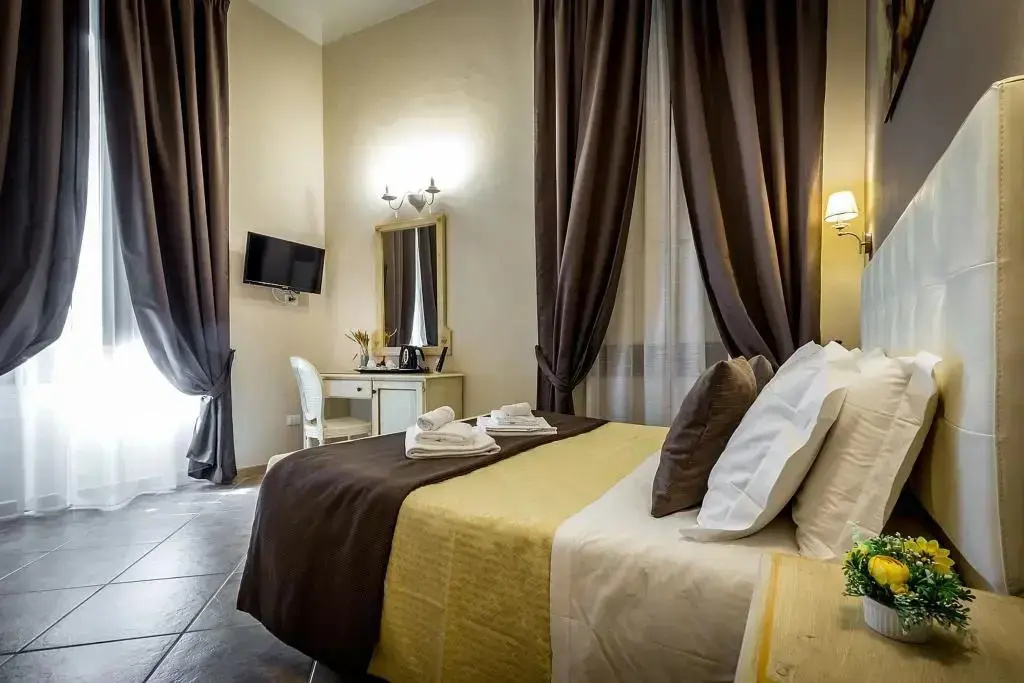 Brunelleschi Double room twin beds