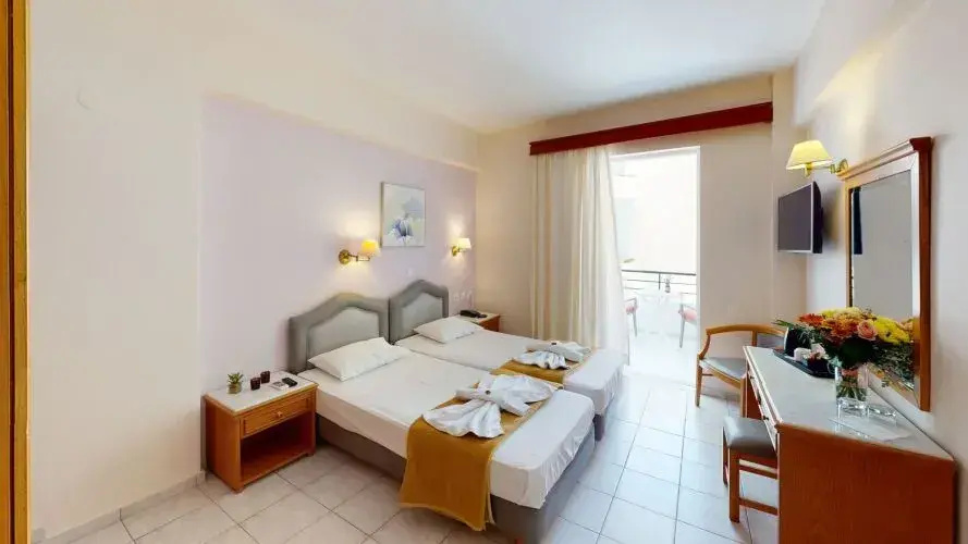 Double room (twin beds)
