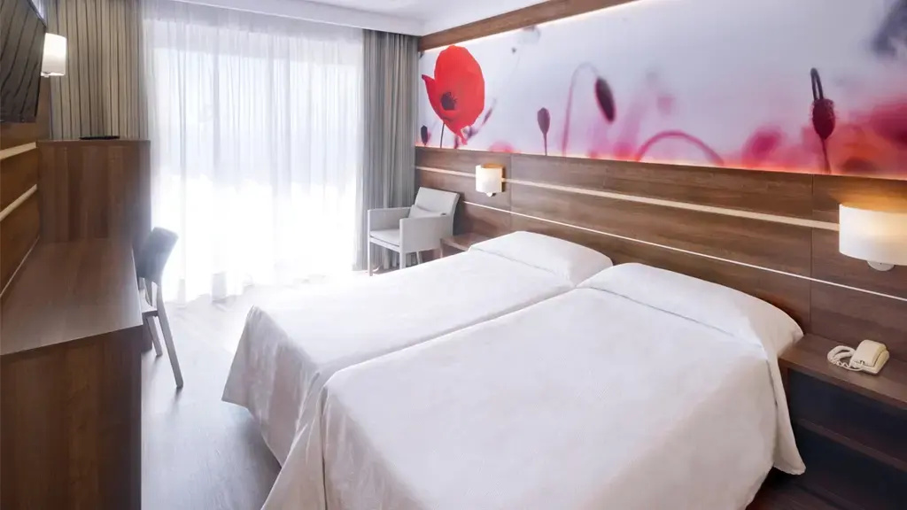 Style Double room (full double bed)