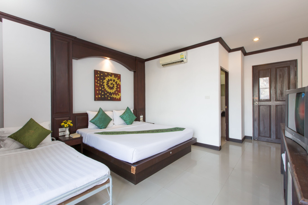 Patong Buri Resort Hotel - Chambres