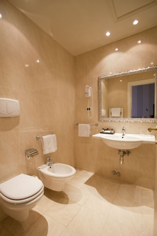 Двухместный номер Comfy двуспальная кровать в c-hotels Diplomat