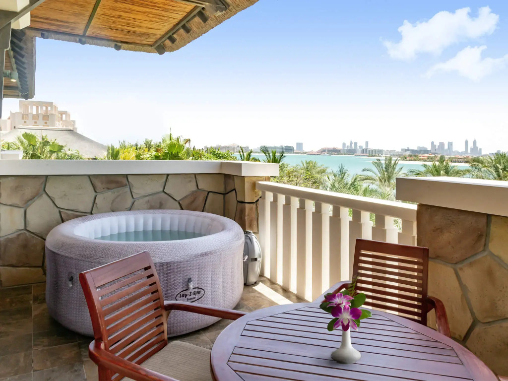 Sofitel Dubai The Palm Resort & Spa
