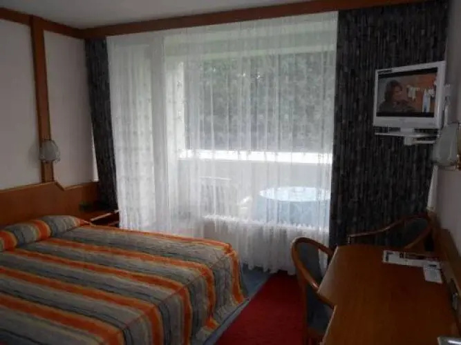 Miles Hotel Berlin - Chambres