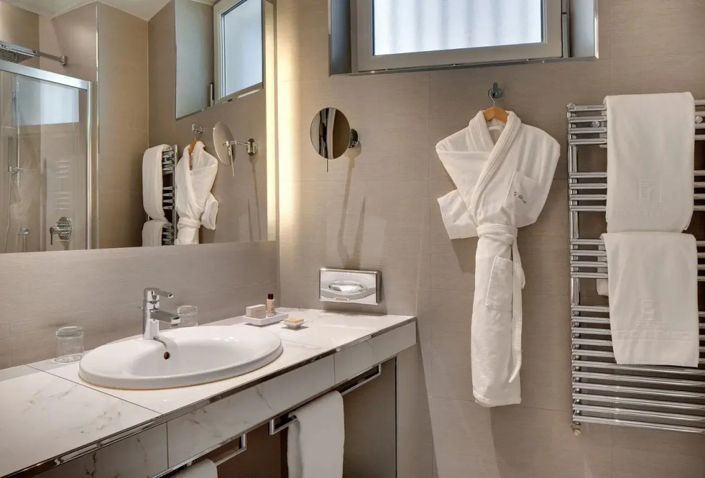 Hotel Rochester Champs Elysees 53