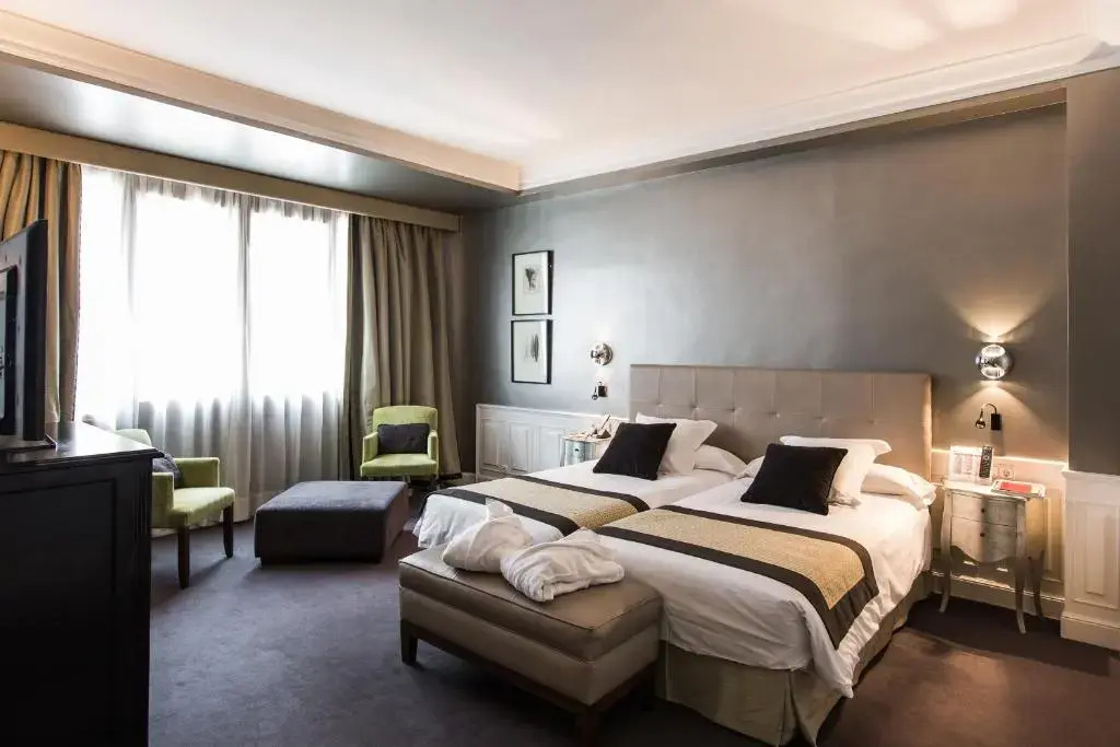 Superior Double room (twin beds)