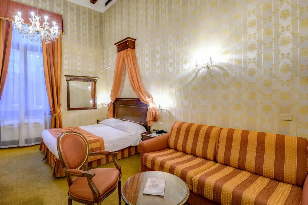 Family Double room (twin beds)