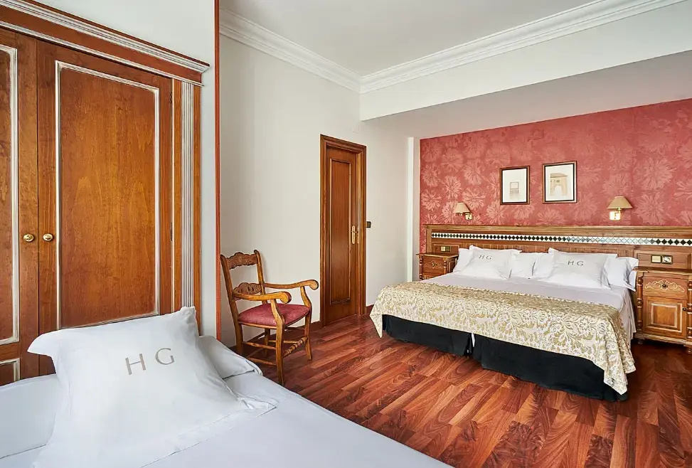 Triple room