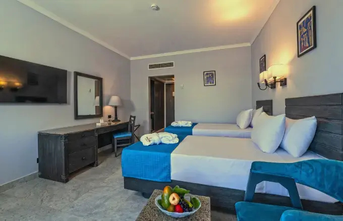 Invidia Coral Beach Tiran - Chambres