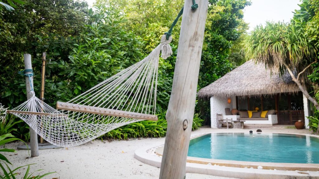 Двухместная Villa Suite With Pool Soneva Fushi двуспальная кровать в Soneva Fushi