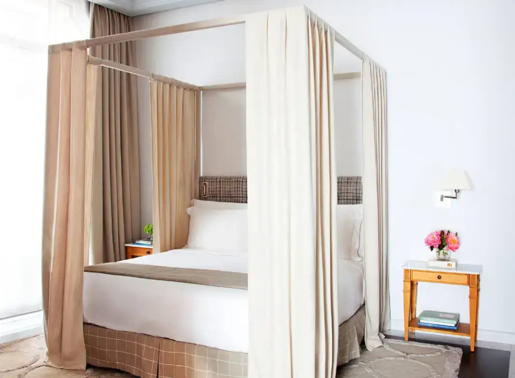 Urso Double Suite (full double bed)