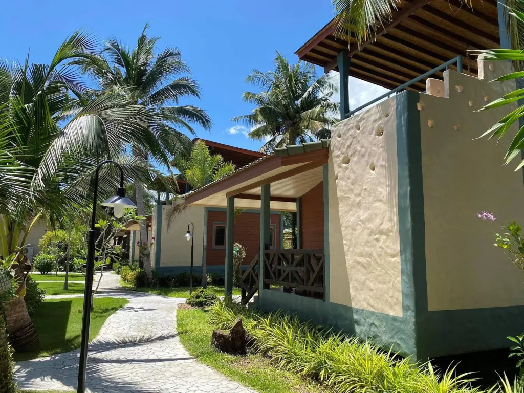 Deluxe Air-Con Double Bungalow full double bed