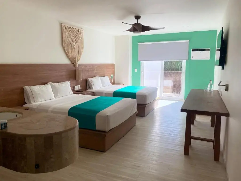 Deluxe Quadruple room