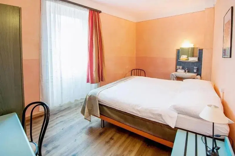 Tailormade Hotel AL GIARDINETTO Biasca - Chambres