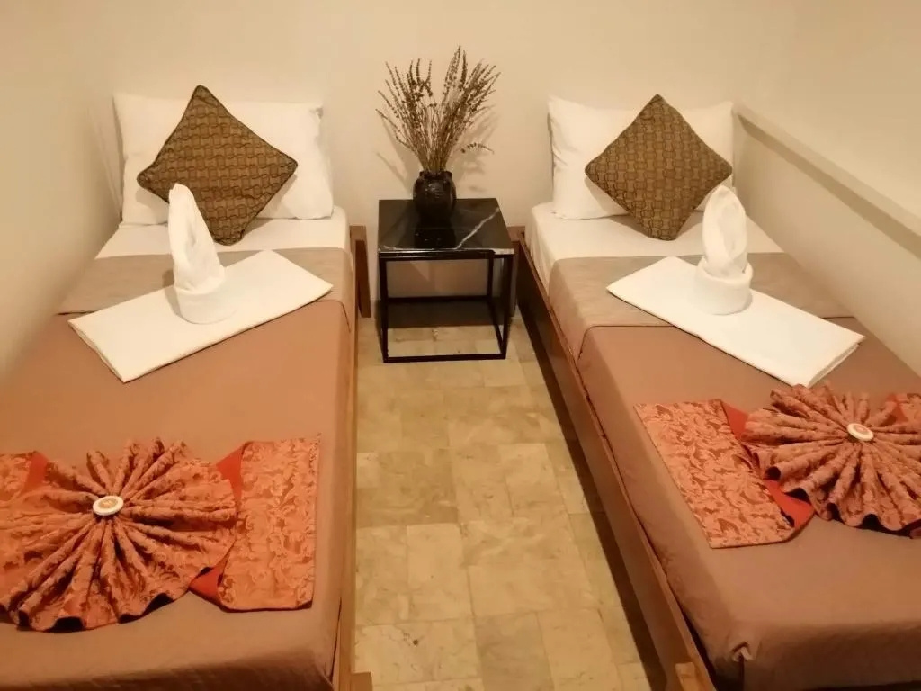 Double room (twin beds)