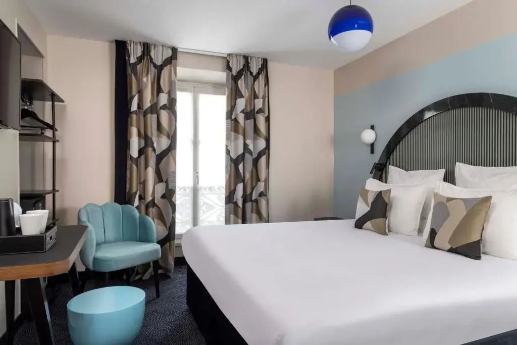 Double Junior Suite (full double bed)