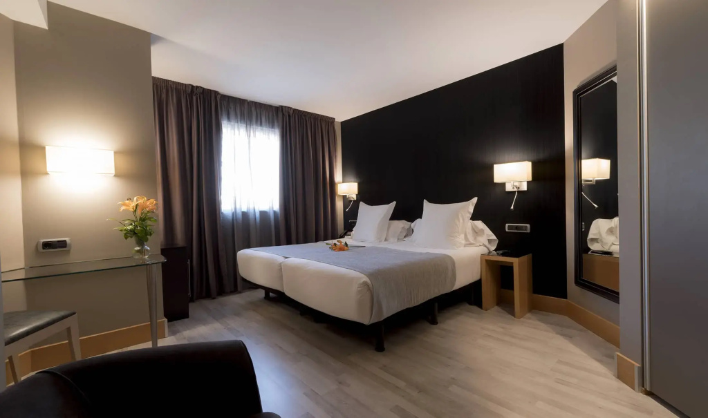 Hotel Plaza Coruña - Chambres