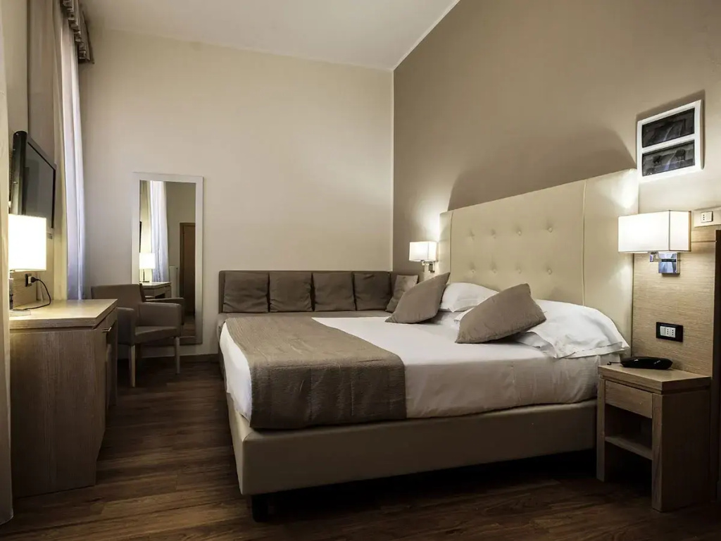Triple room