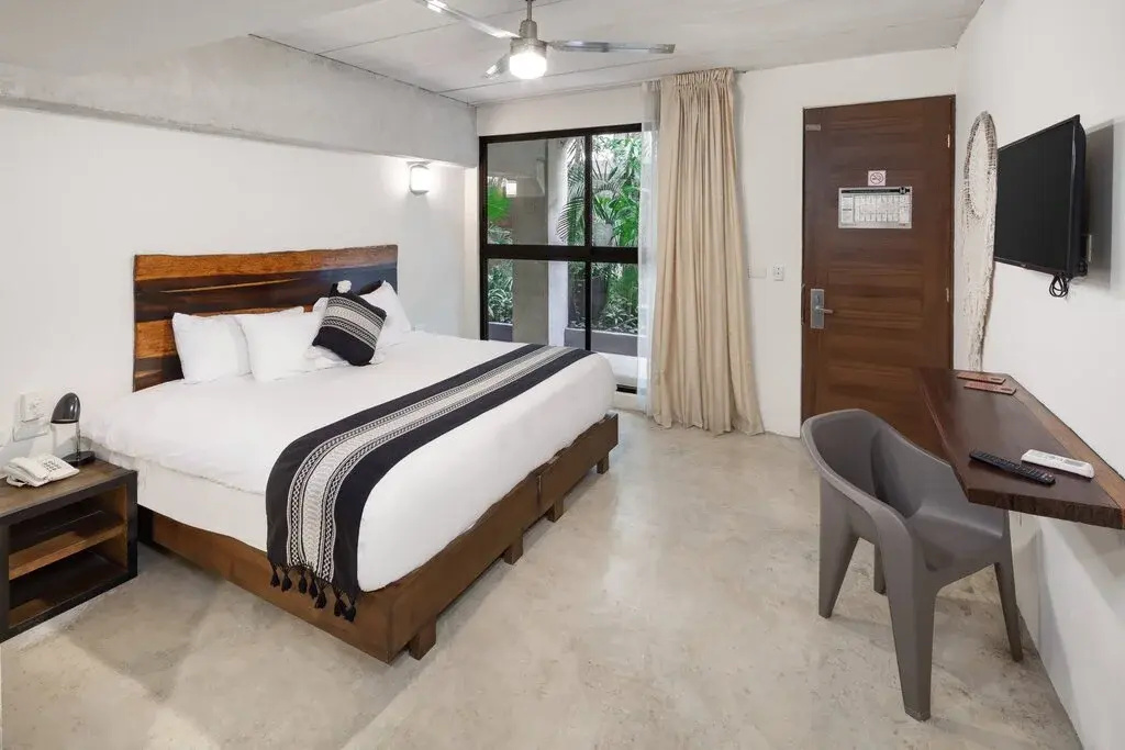 Standard Double room (full double bed)