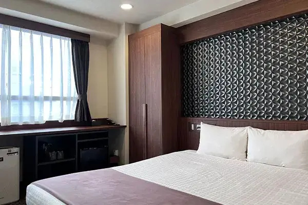 Standard Double room (full double bed)