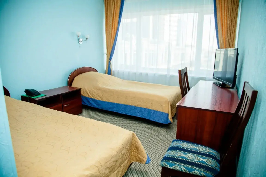 Double room (twin beds)